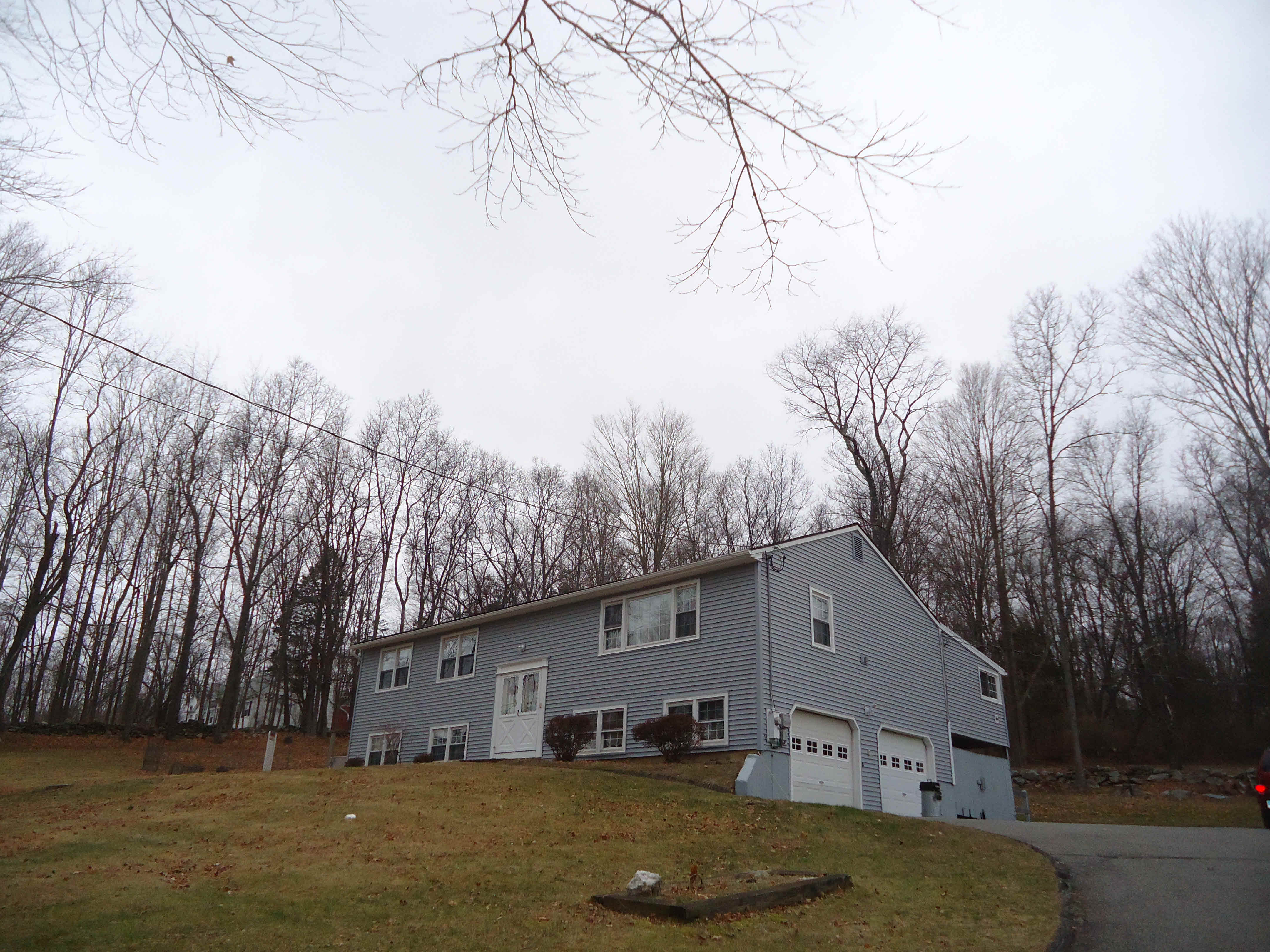 Building photograph for 15 HENRY SANFORD RD